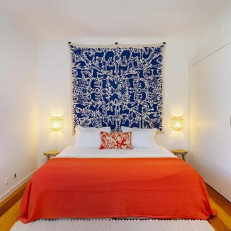 Whome Stylish Sunny Penthouse Near Center & Greenspace * 카스카이스